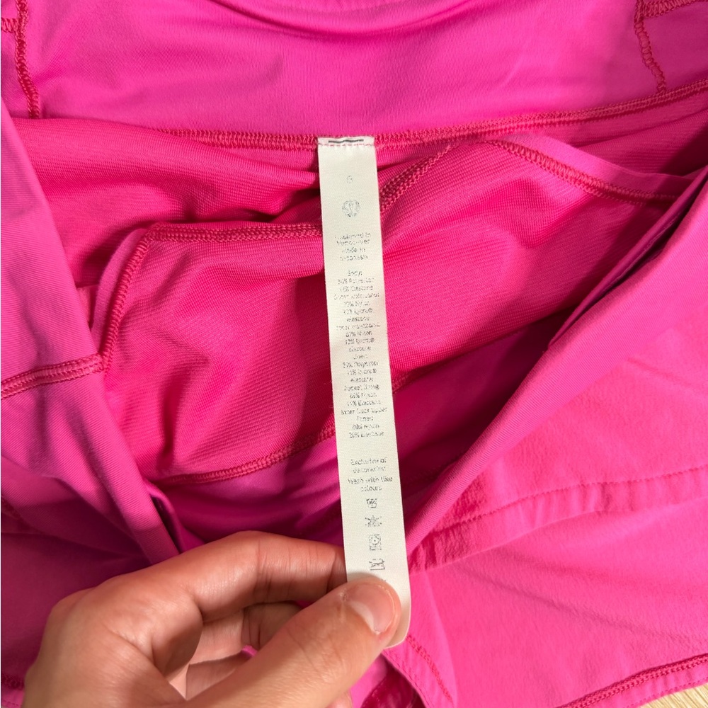 LULU LEMON 🍋 - Picture 3 of 6